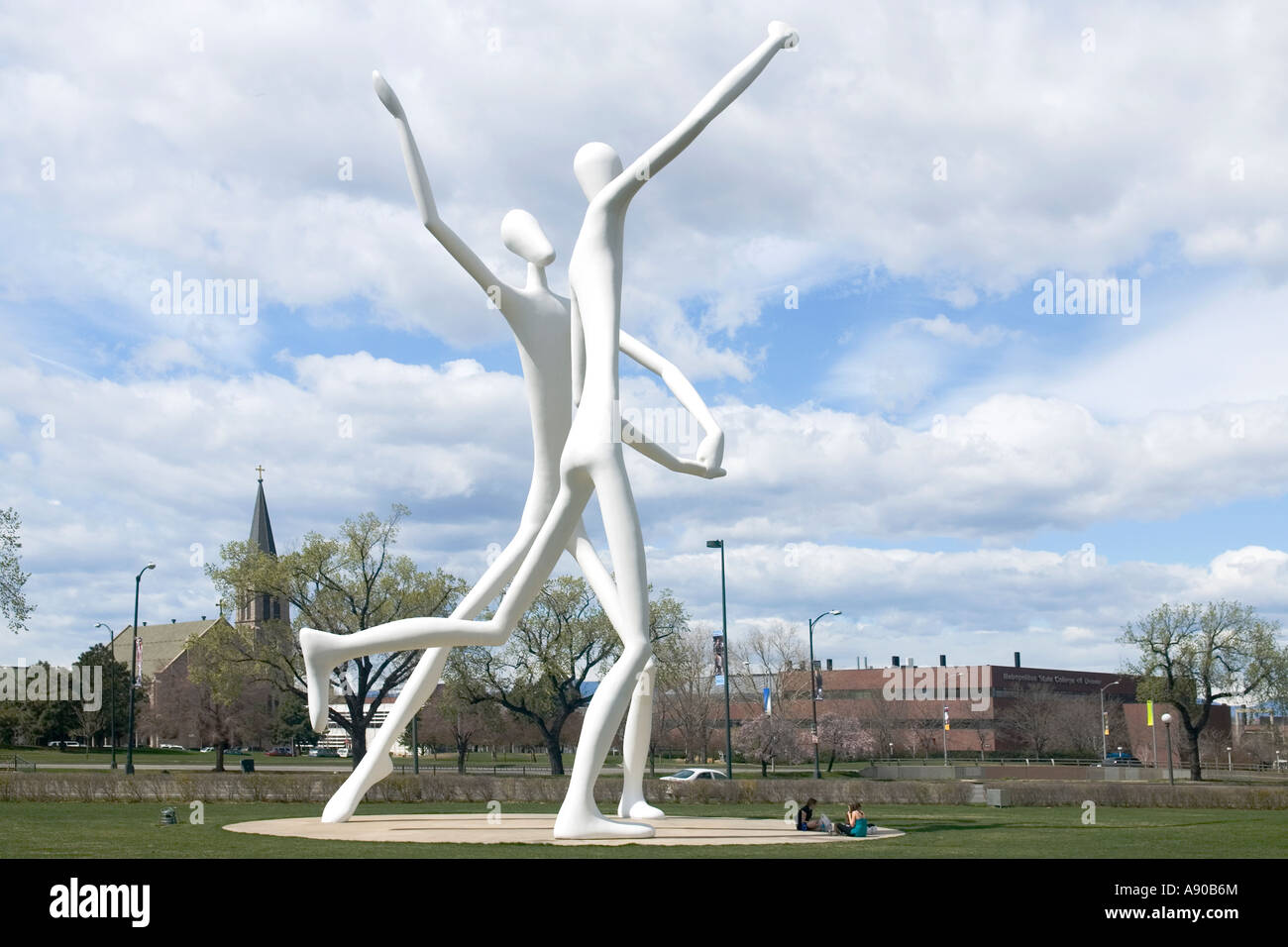 Les danseurs statue au Denver Performing Arts Centre, en Californie, États-Unis d'Amérique Banque D'Images