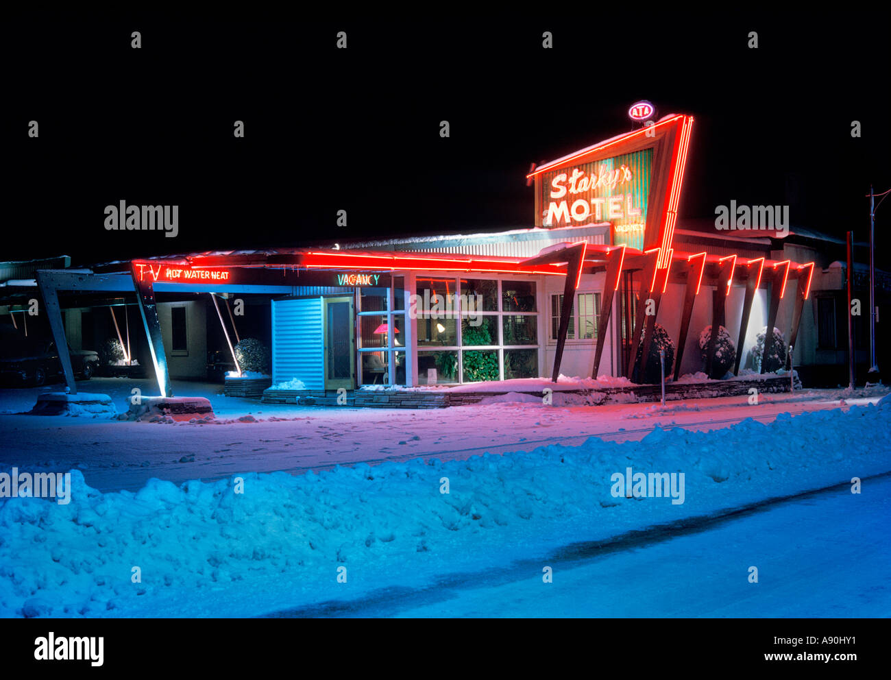 Vieux motel de la petite ville de Starky Utah USA en janvier de l'année 1963 Banque D'Images