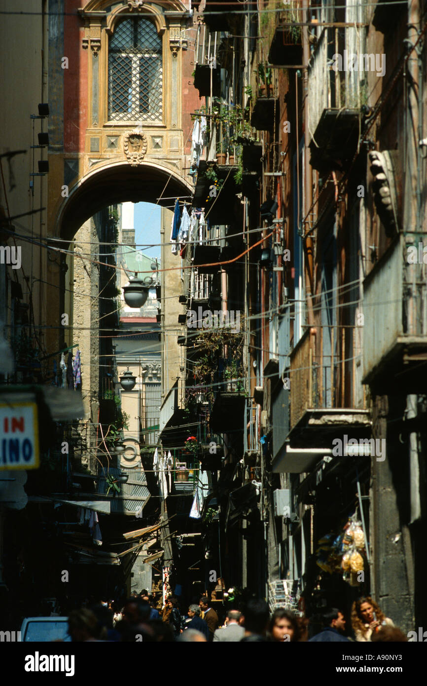 Italie Naples Via San Gregorio Armeno Banque D'Images