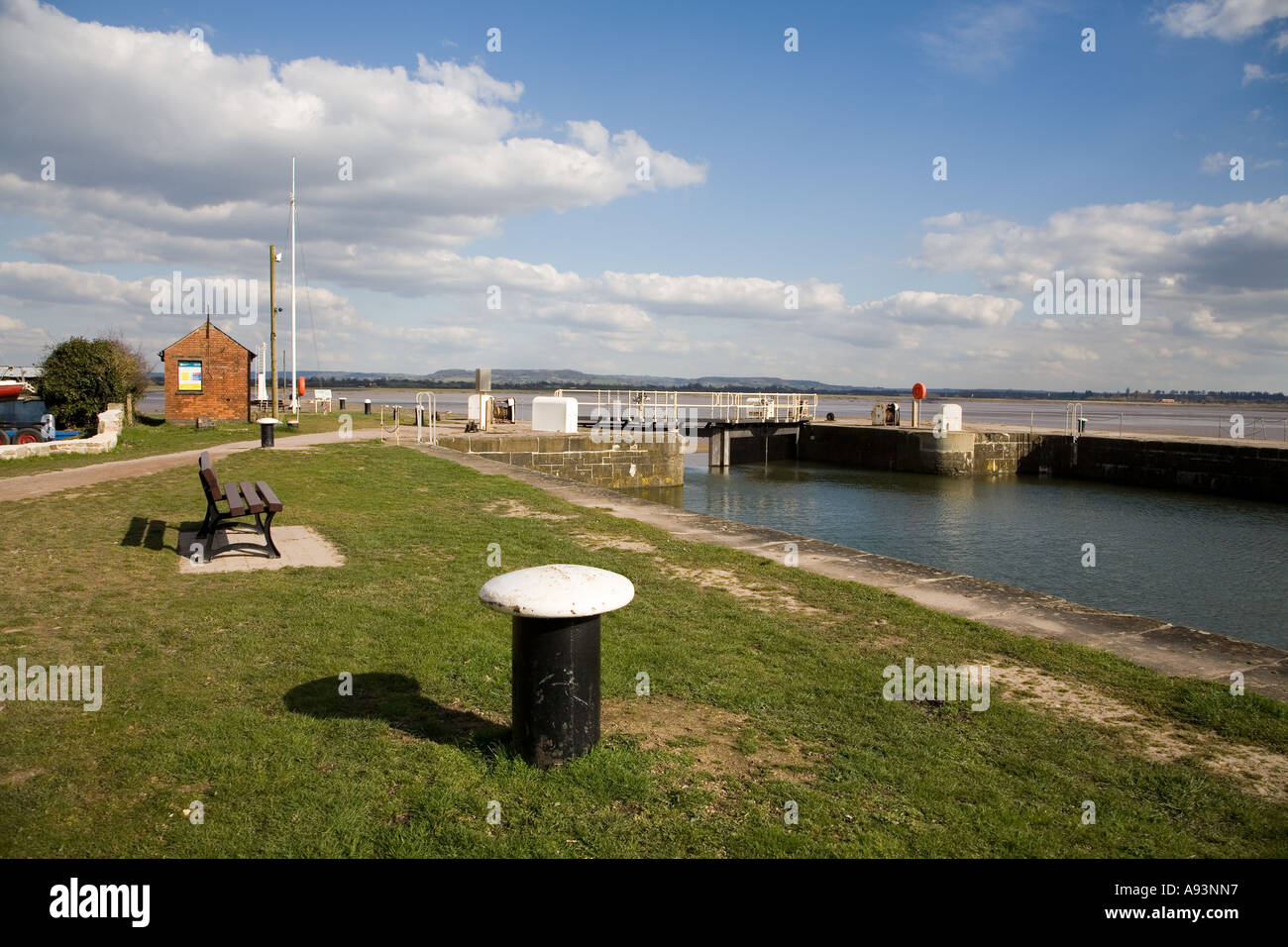 Port de verrouillage externe du projet de régénération sur la rivière Severn à Lydney England UK Banque D'Images