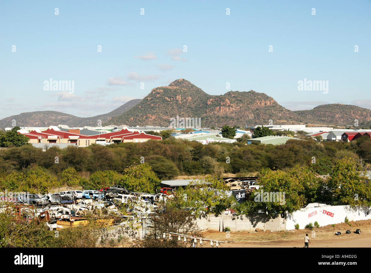Vue de la colline ouest Kgale Gaborone zone industrielle un repère important de Gaborone, Botswana Banque D'Images