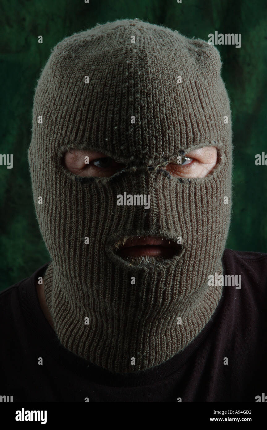 L'homme effrayant à balaclava masque de ski dsca 4189 Banque D'Images