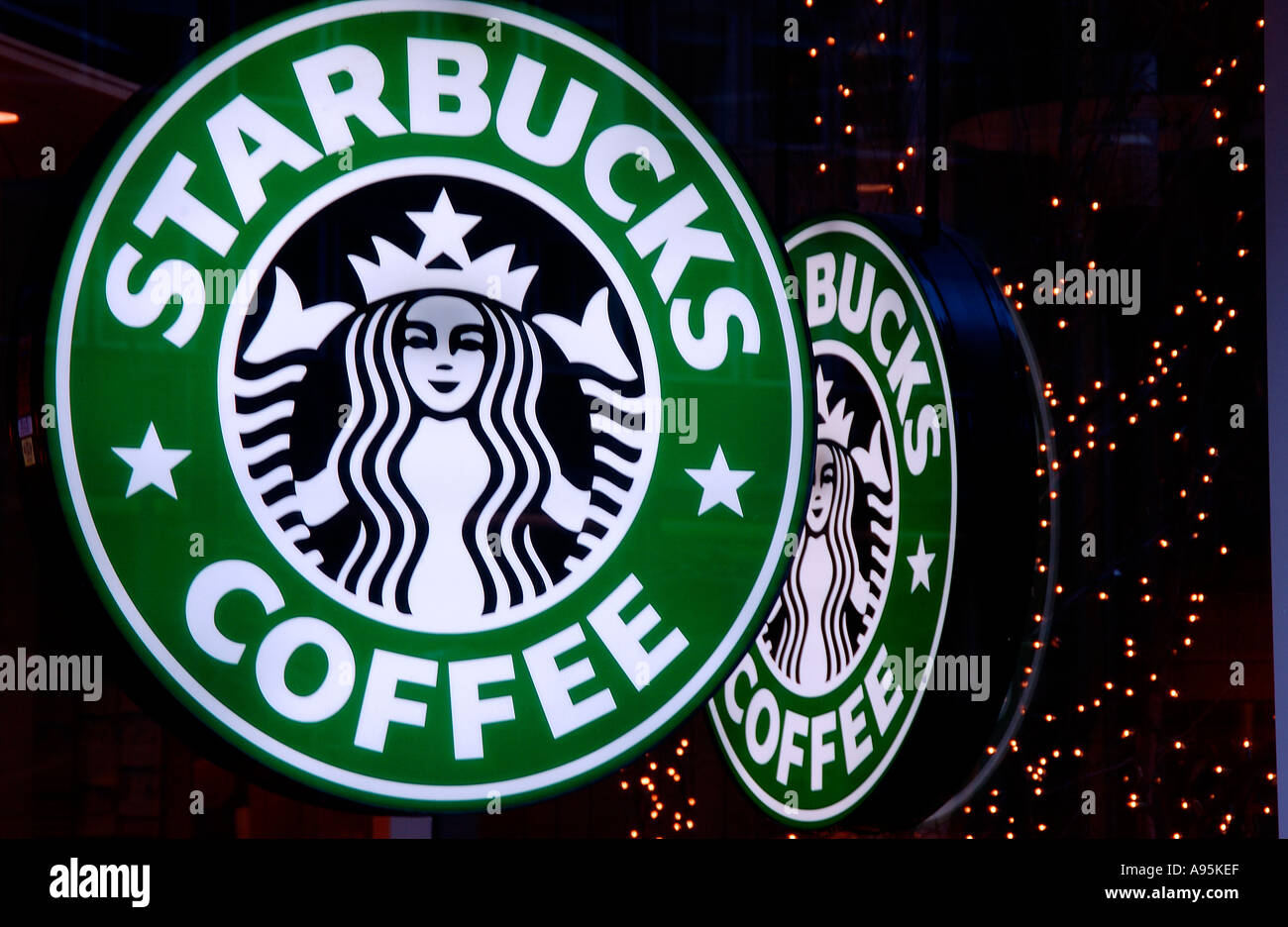 Starbucks Coffee Shop sign New York USA Banque D'Images