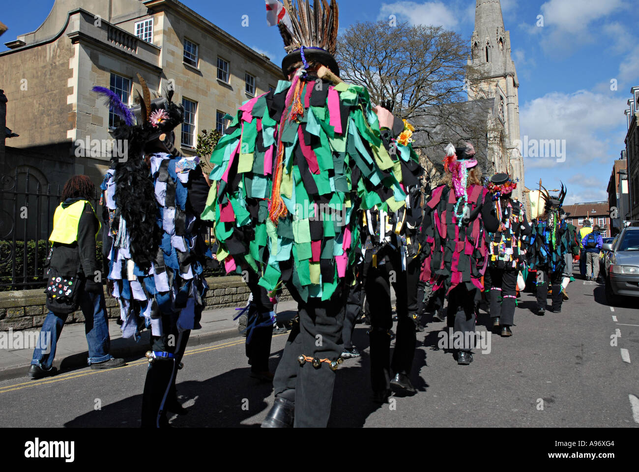 Morris La danse à travers les rues d'Oxford Banque D'Images