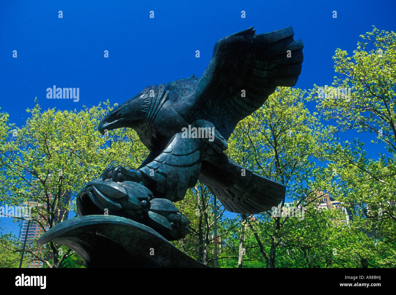 Eagle Statue, Battery Park, Manhattan, New York City, New York, United States, Amérique du Nord Banque D'Images