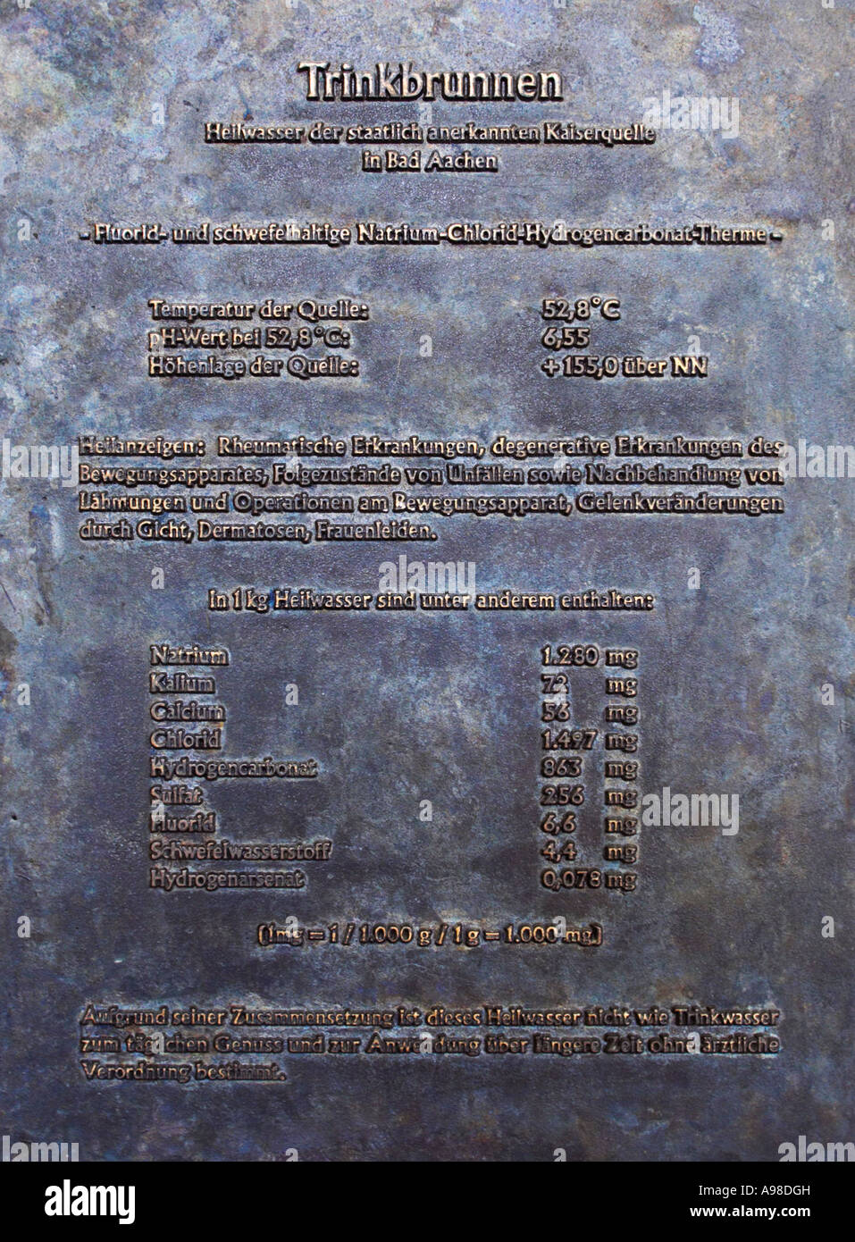 Les propriétés de la plaque montrant les eaux de Spa à l'Elisenbrunnen Aix-la-Chapelle Allemagne Europe Banque D'Images