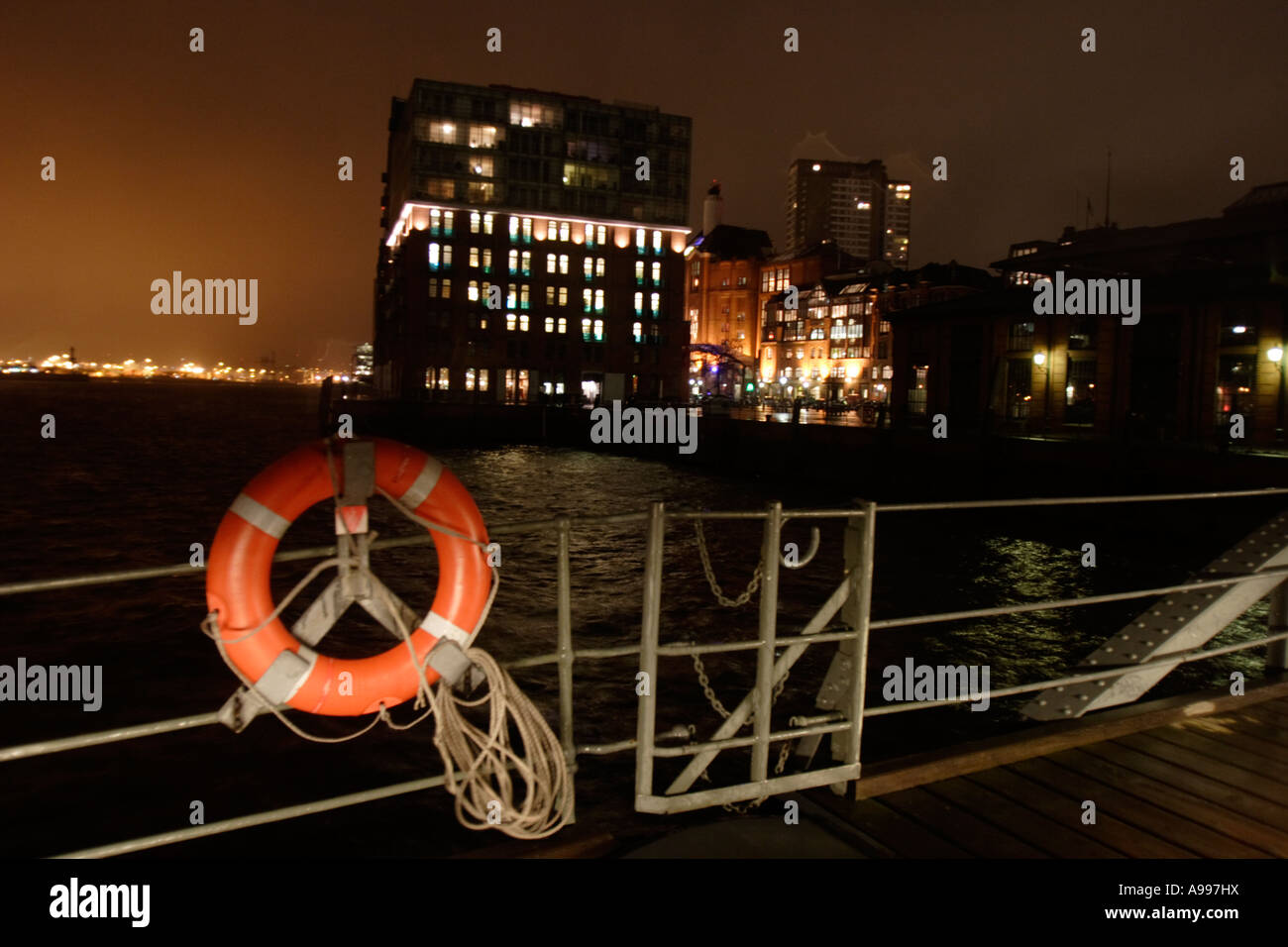 Haut niveau de l'eau dans l'Elbe Banque D'Images