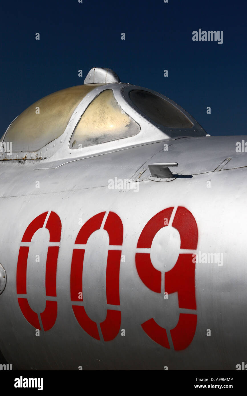 Un avion de chasse Mig 17 sur l'affichage à la recherche militaire historique de l'emplacement de Peenemünde Banque D'Images