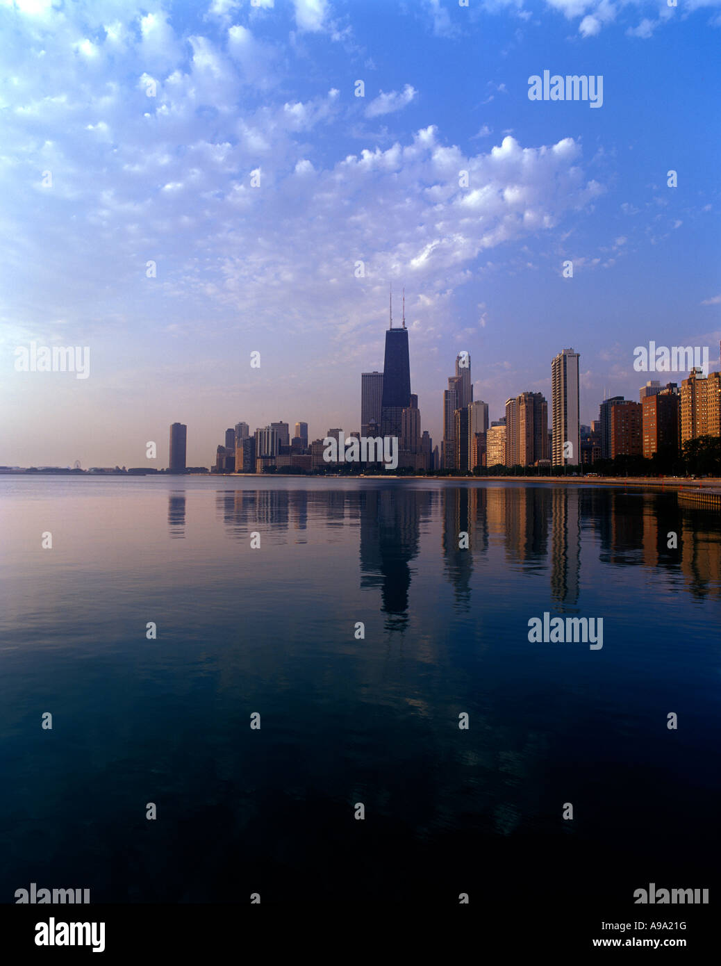 SKYLINE BOUCLE LAKESHORE CHICAGO ILLINOIS USA Banque D'Images