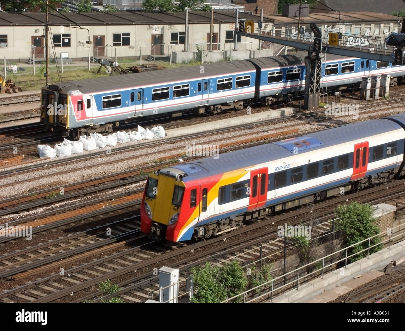 Les services de train de banlieue de Londres Banque D'Images