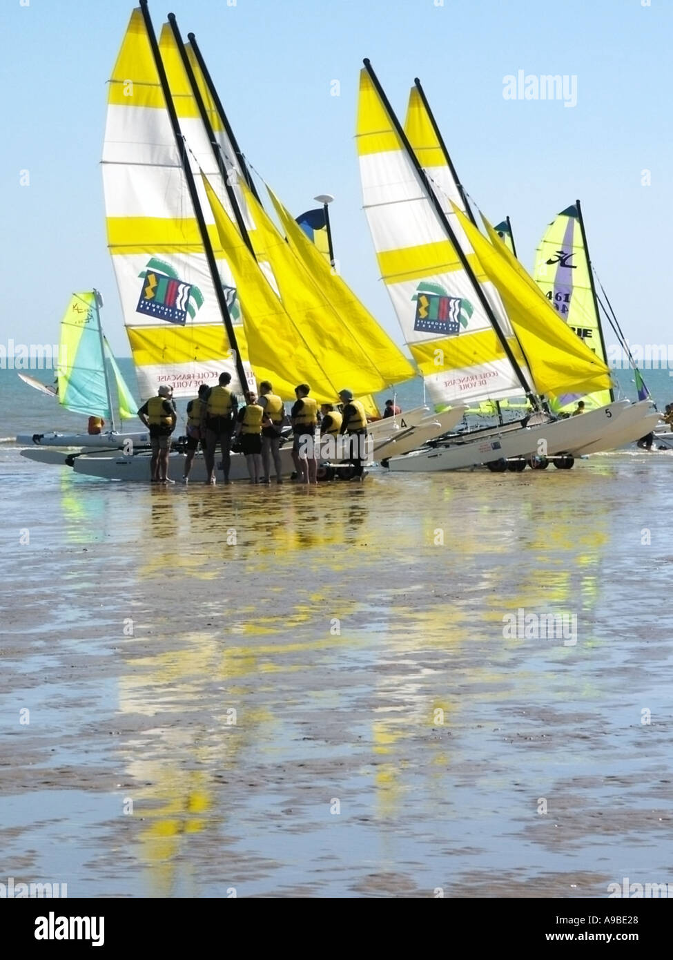 France vendee pays de la loire station balnéaire de St Jean de Monts école de voile Ecole de voile Banque D'Images