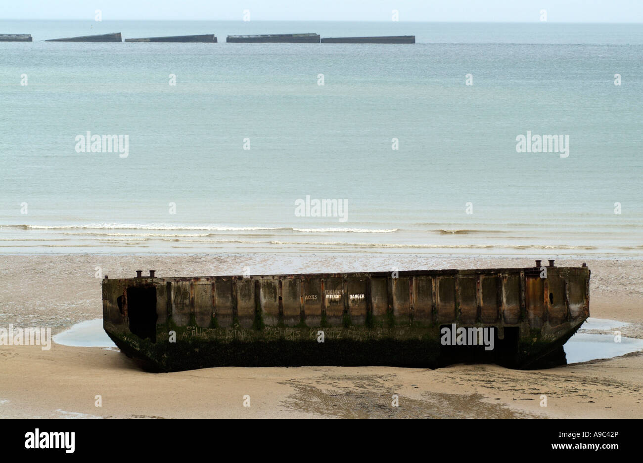 Arromanches Normany France demeure de Mulberry Harbour sur Gold Beach Banque D'Images