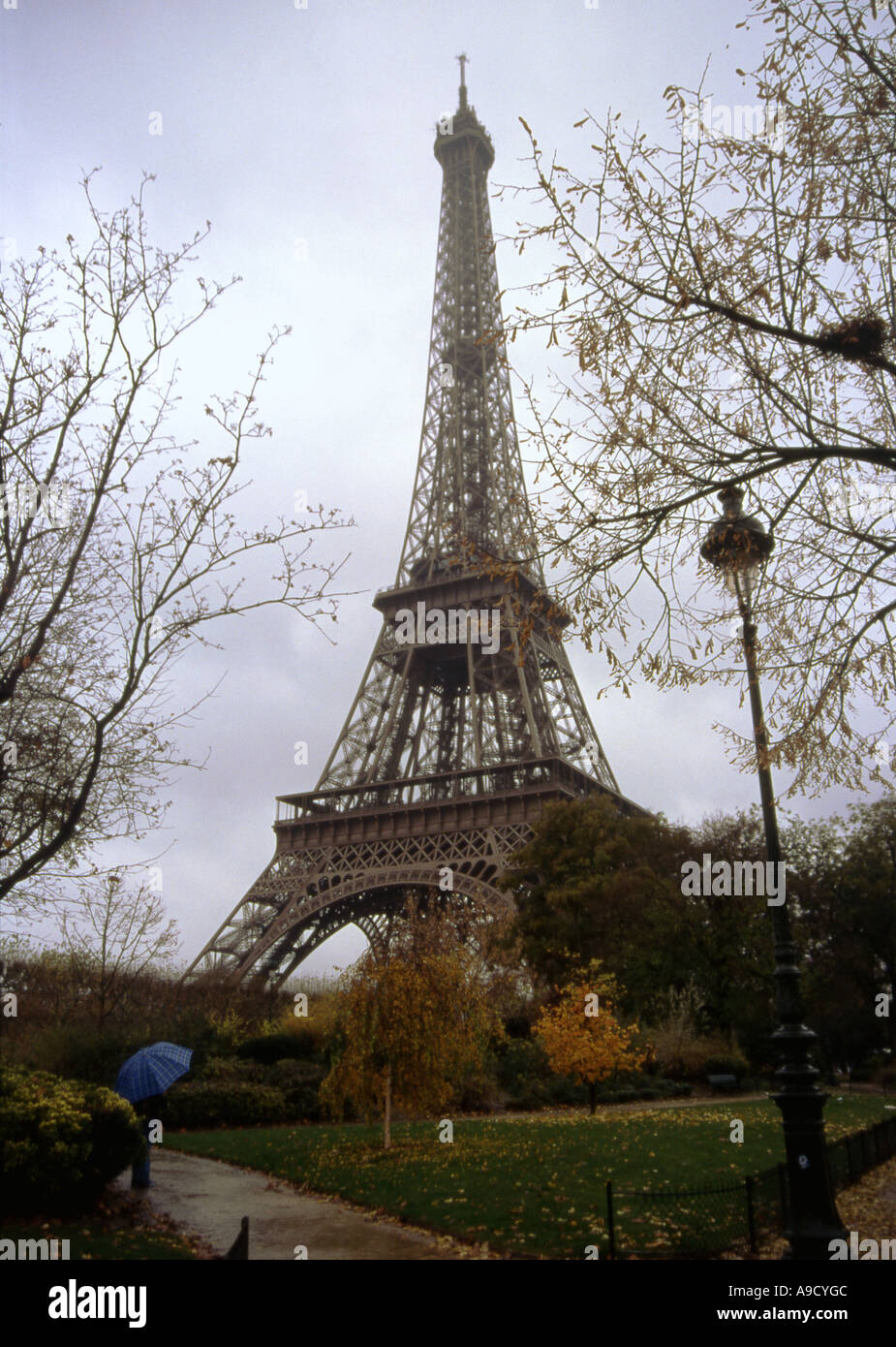 Magnifique vue sur Tour Eiffel Tower One, la plus haute des bâtiments de fer dans le monde France Europe du nord de Paris Banque D'Images