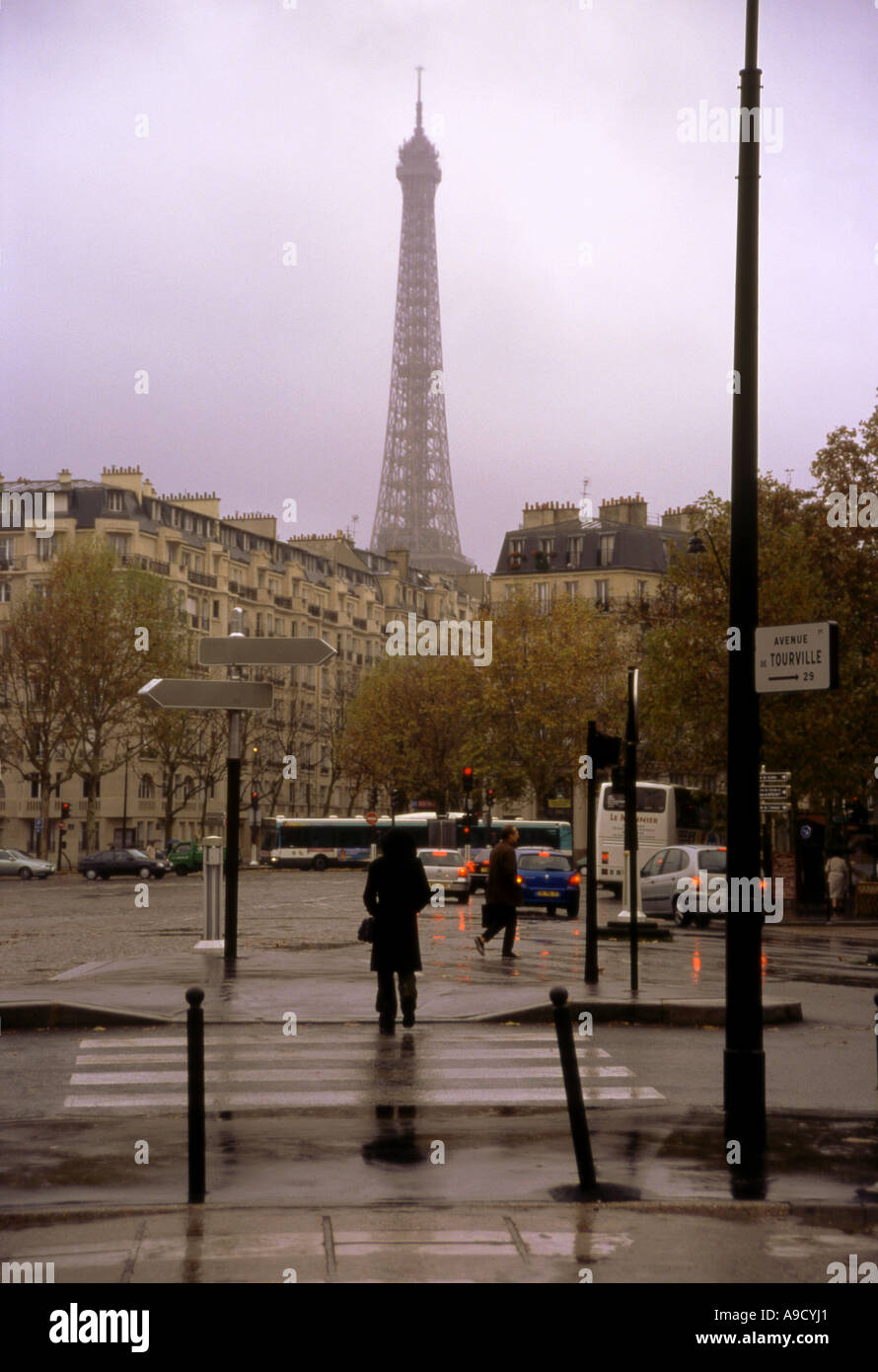 Magnifique vue sur Tour Eiffel Tower One, la plus haute des bâtiments de fer dans le monde France Europe du nord de Paris Banque D'Images