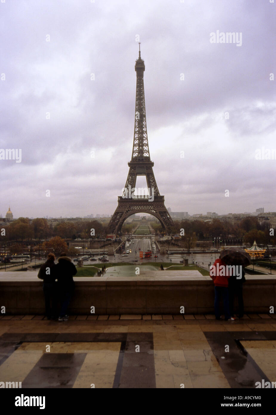 Magnifique vue sur Tour Eiffel Tower One, la plus haute des bâtiments de fer dans le monde France Europe du nord de Paris Banque D'Images