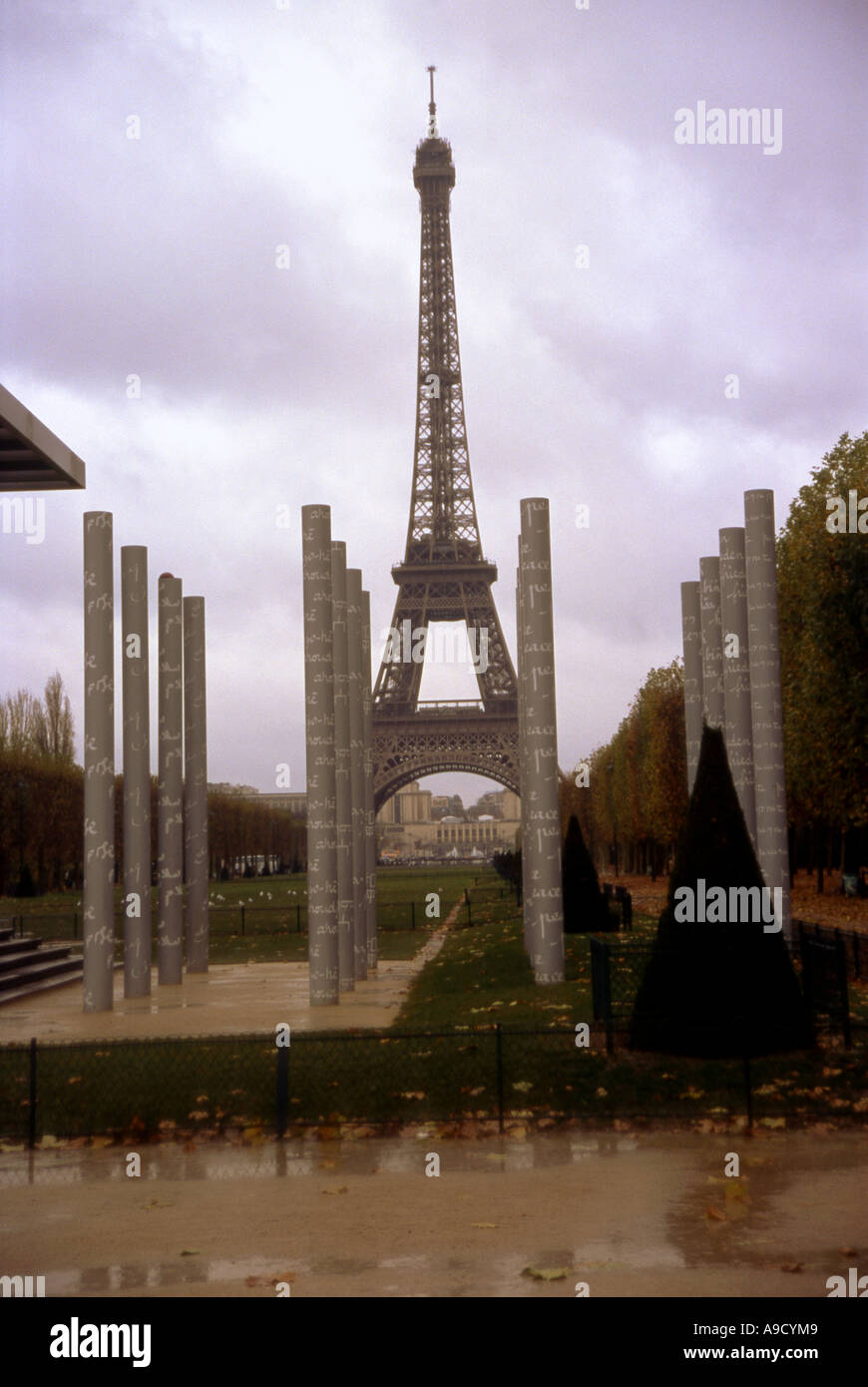 Magnifique vue sur Tour Eiffel Tower One, la plus haute des bâtiments de fer dans le monde France Europe du nord de Paris Banque D'Images