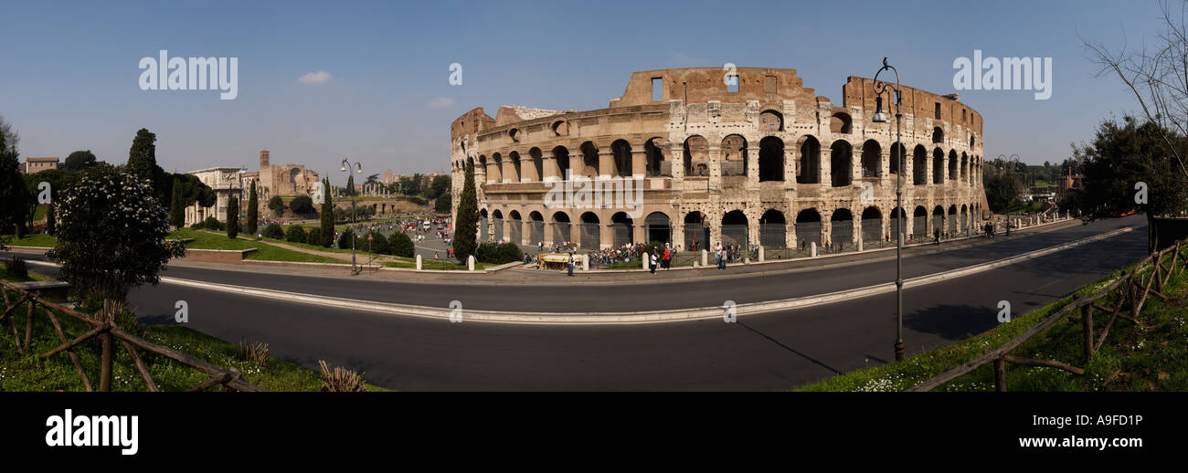 Photographie panoramique du Colisée de Rome Italie Banque D'Images