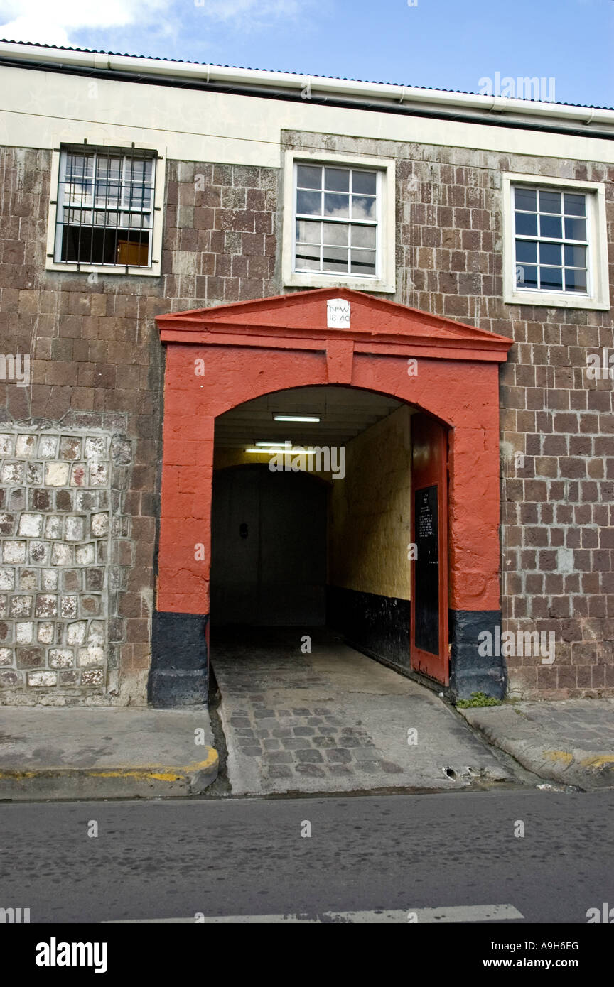 Entrée de la prison de Basseterre, Saint Kitts Photo Stock - Alamy