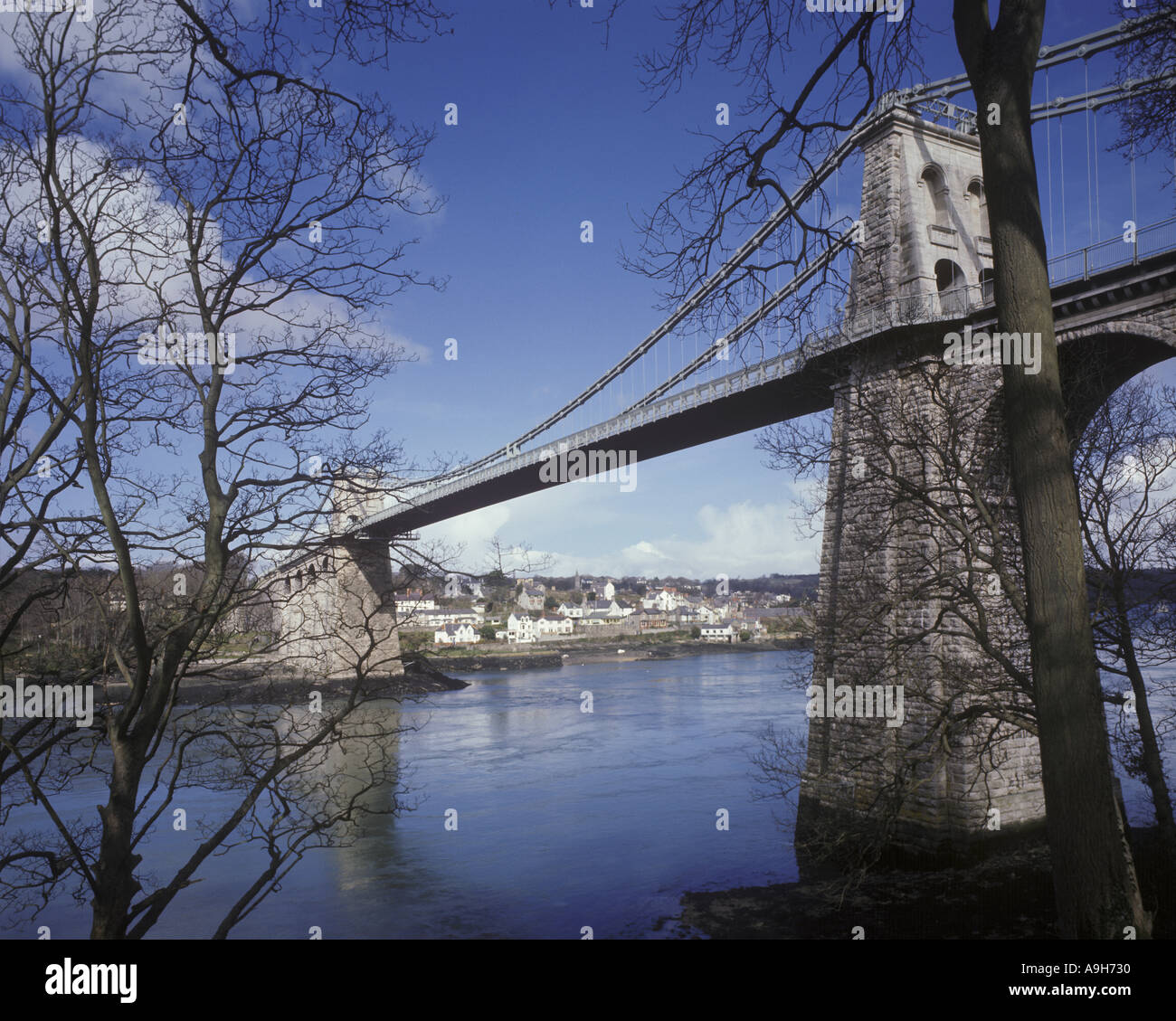 La Grande-Bretagne Galles Pont Suspendu de Menai Caernarvonshire shire Banque D'Images