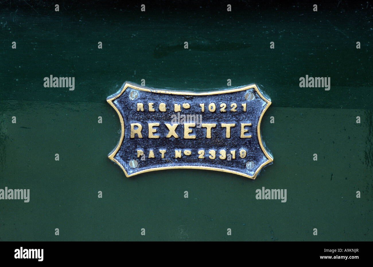 Forecar Rexette Rex de 1905. Constructeur automobile français 1901 à 1914. Rex Rexette auto voiture marque insigne motif britannique Banque D'Images