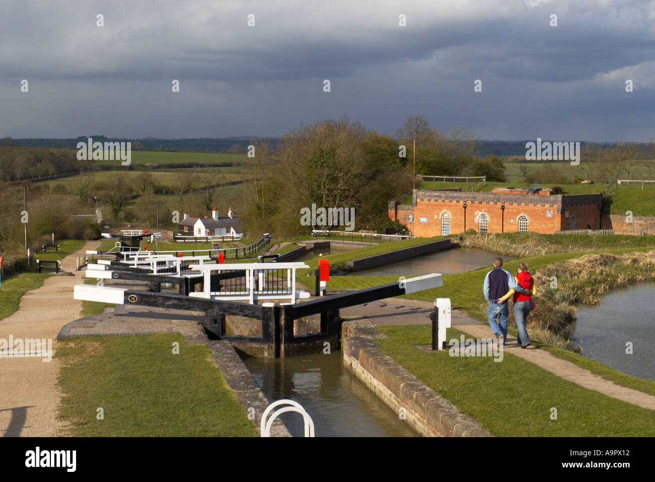 Foxton locks sur le bras de Leicester du Grand Union canal soirée de printemps Banque D'Images