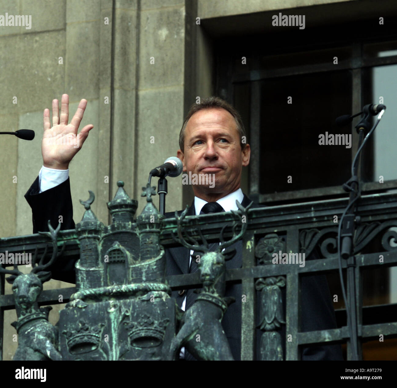 John mcgovern hommage à Brian Clough OBE hébergé par Nottingham City Council et le conseil de ville de Derby Nottingham s Market Banque D'Images