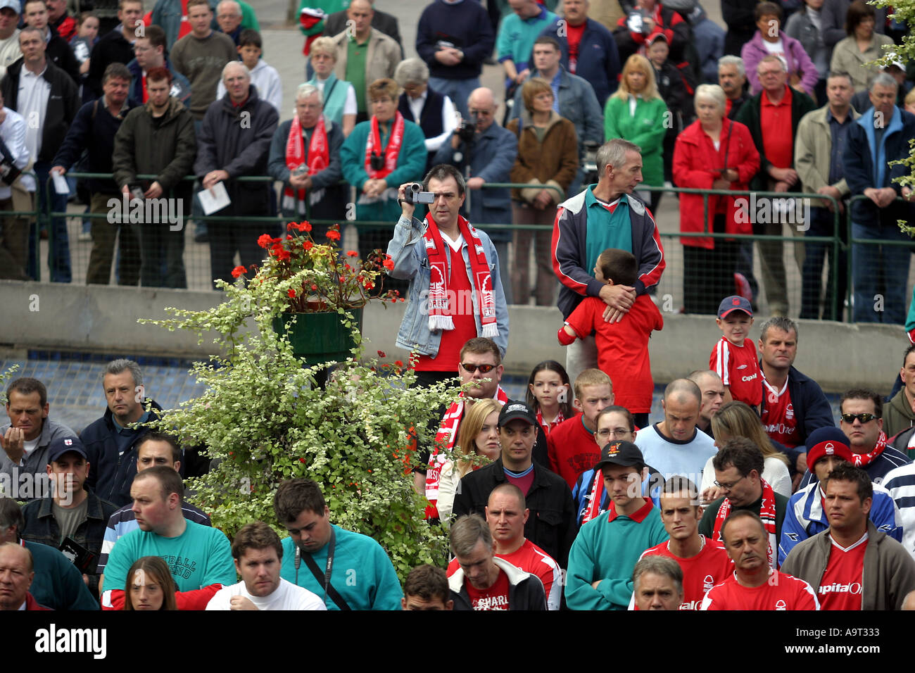 26 septembre 2004 Hommage à Brian Clough OBE hébergé par Nottingham City Council et le conseil de ville de Derby Nottingham s Market Banque D'Images