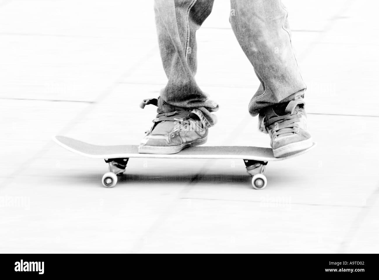 Skate Board skateboard skateboard culture jeunesse sport extrême danger radical voyage roll jackass grind dommage street free styl Banque D'Images