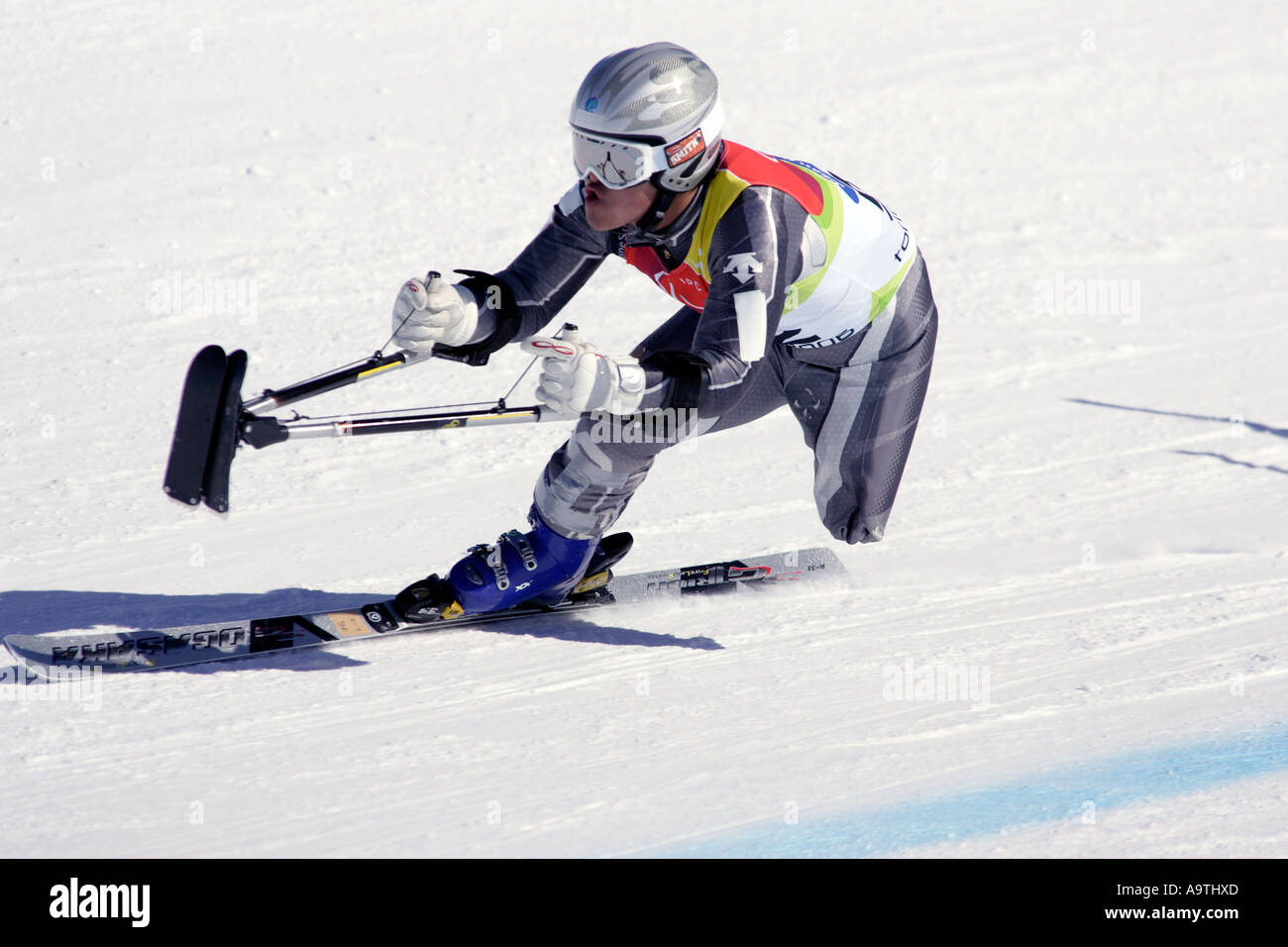 Misawa Hiraku LW2 du Japon à la mens Ski alpin compétition Super G Banque D'Images