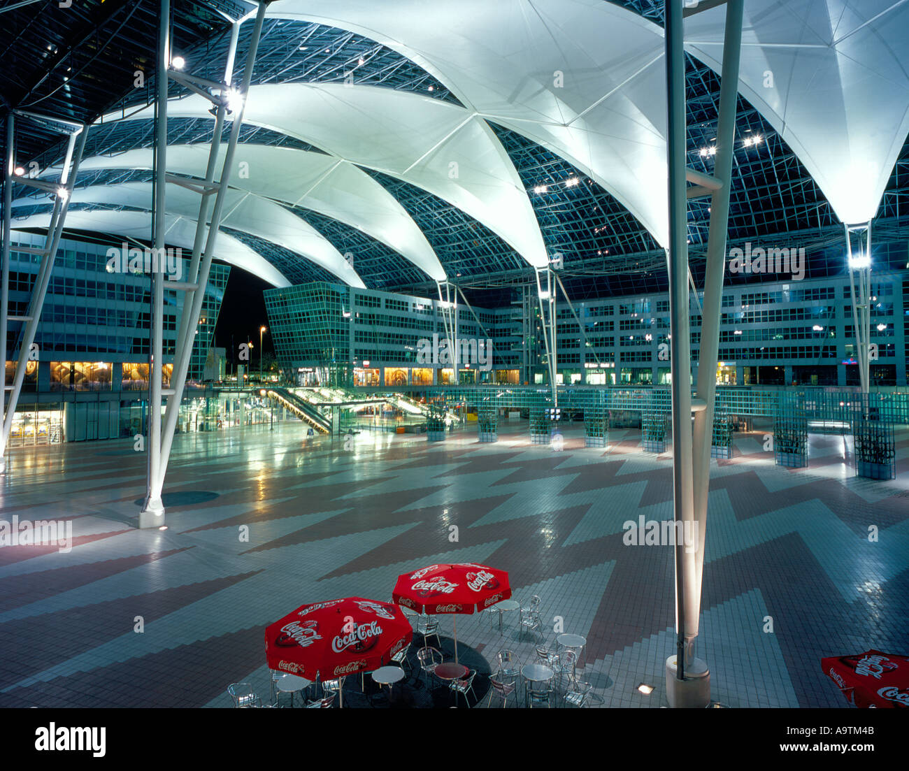 L'aéroport international Franz-Josef-Strauss de Munich Bavaria Allemagne Europe. Photo par Willy Matheisl Banque D'Images
