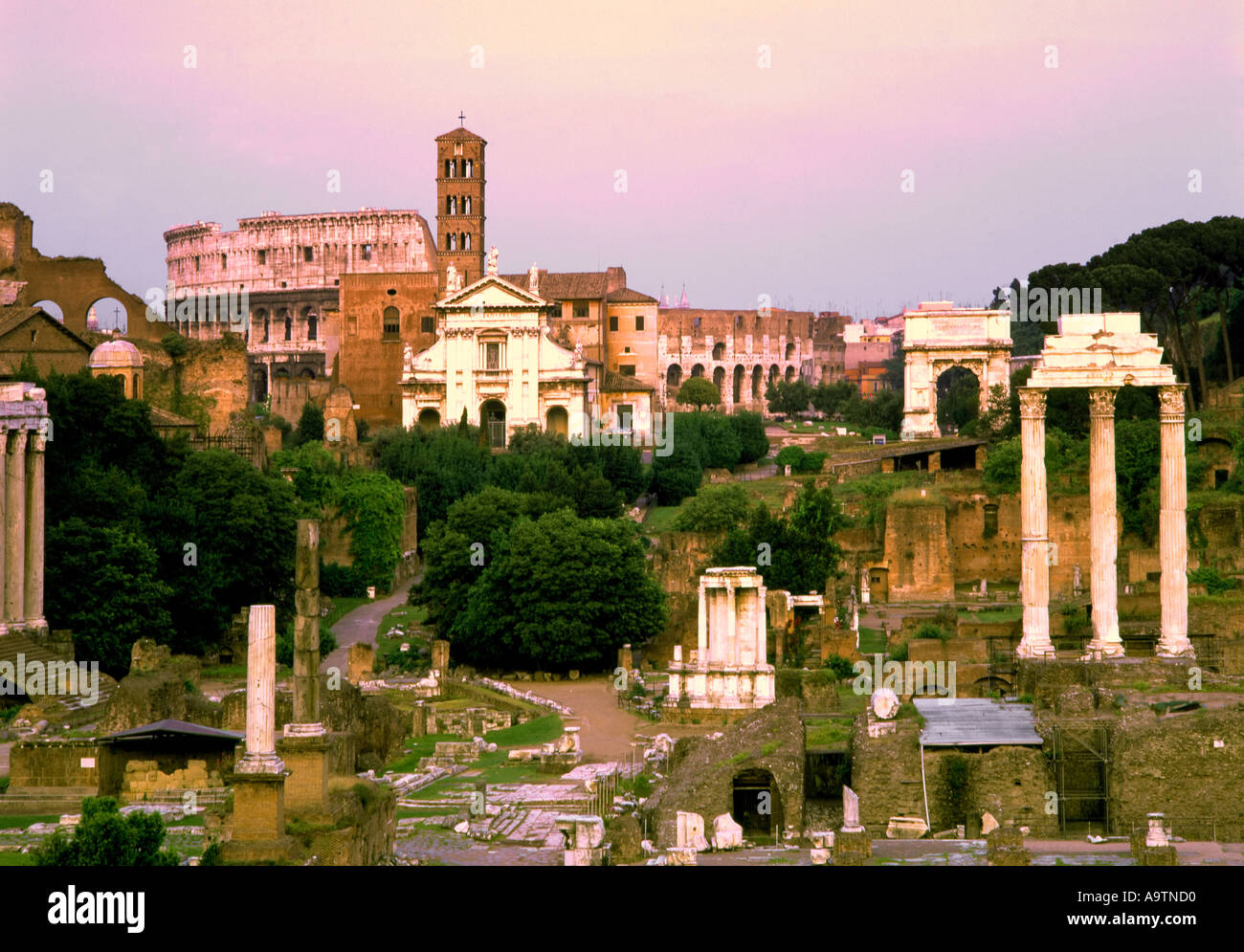 Forum Romanum Rome coucher du soleil Banque D'Images