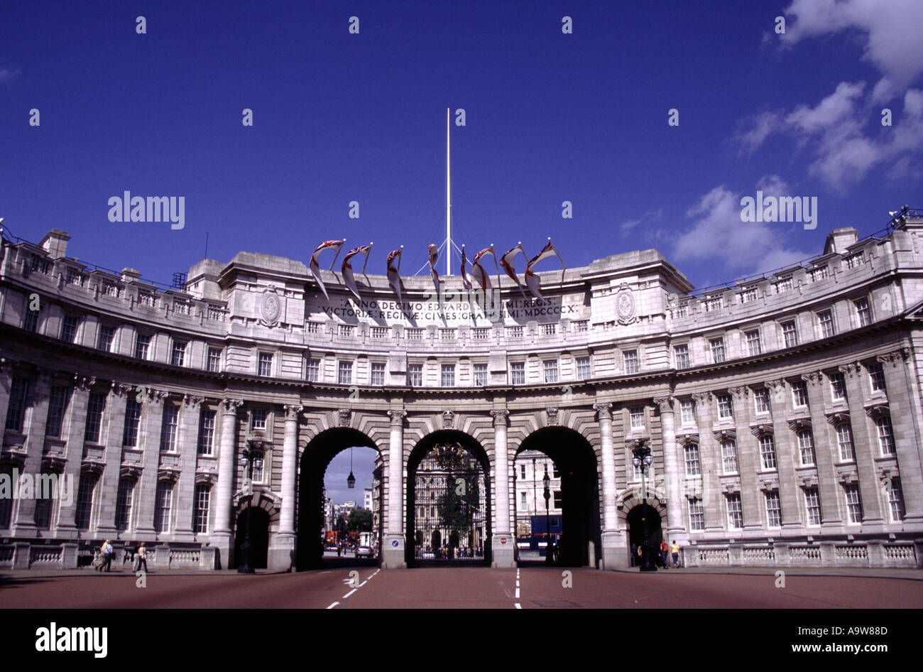 Admirality Arch sur le Mall, près de Trafalgar Square London UK Banque D'Images