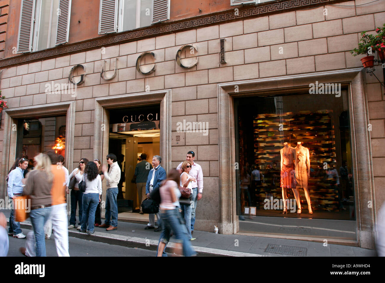 Boutique Gucci à Rome Italie Banque D'Images