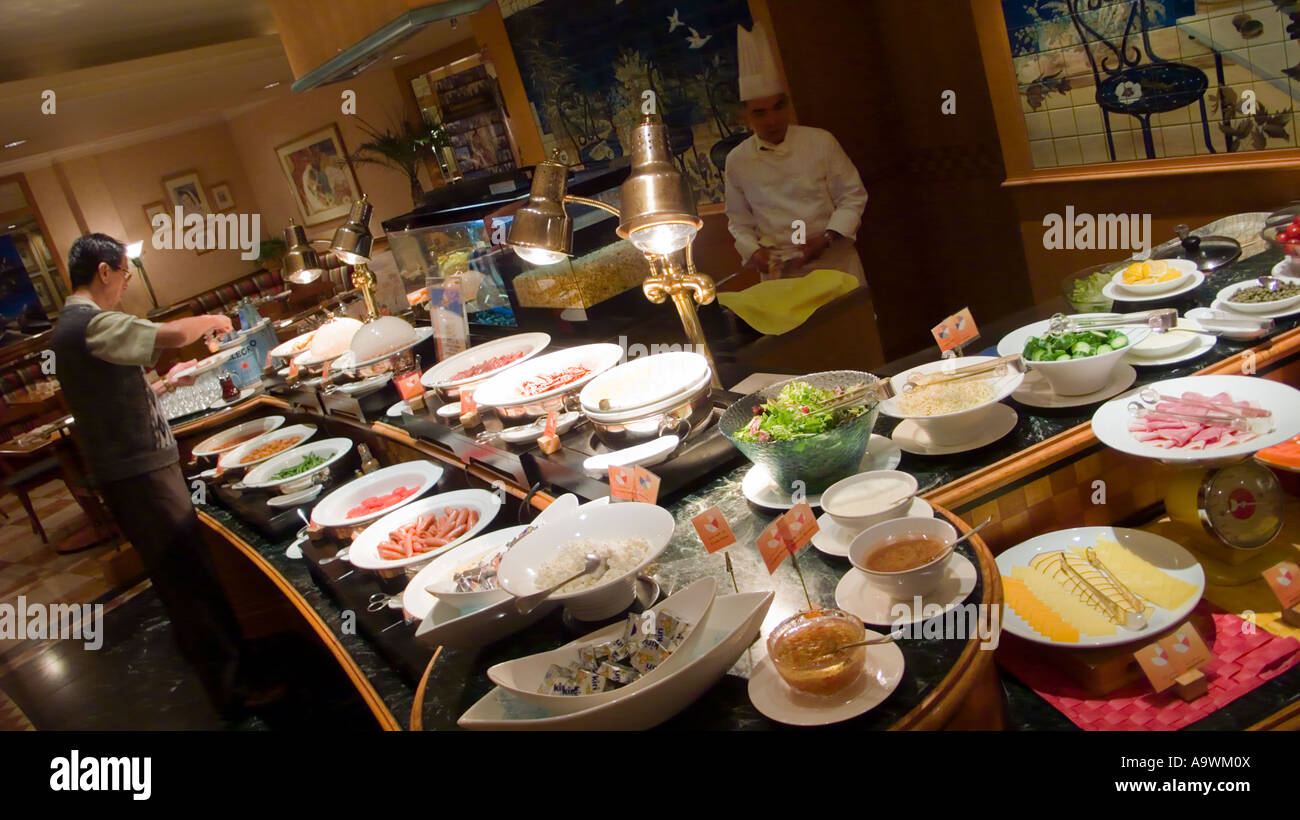 Petit-déjeuner buffet à l'hôtel Hilton Tokyo hotel Photo Stock - Alamy