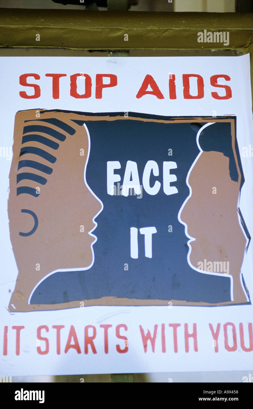 Lolgorian, au Kenya. La santé publique SIDA poster ; 'Stop SIDA Face Elle commence avec vous". Banque D'Images