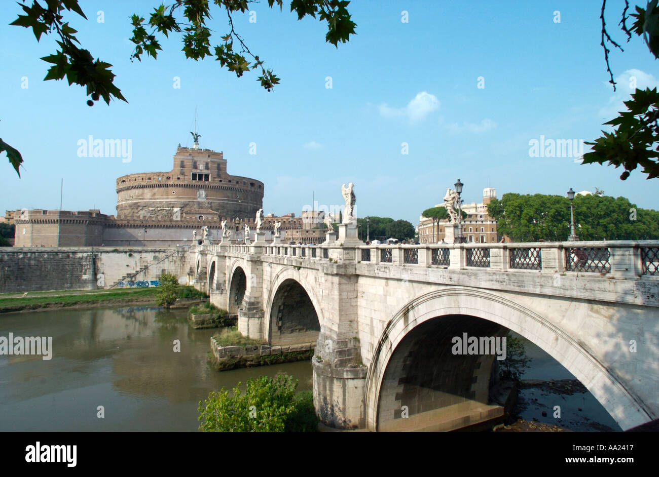 Castel Sant'Angelo et le Ponte Sant'Angelo, Rome, Italie Banque D'Images