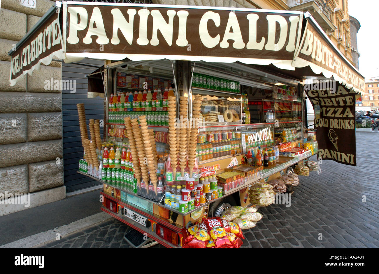 Vente d'étal de panini chaud près de la Piazza Navona, Rome, Italie Banque D'Images