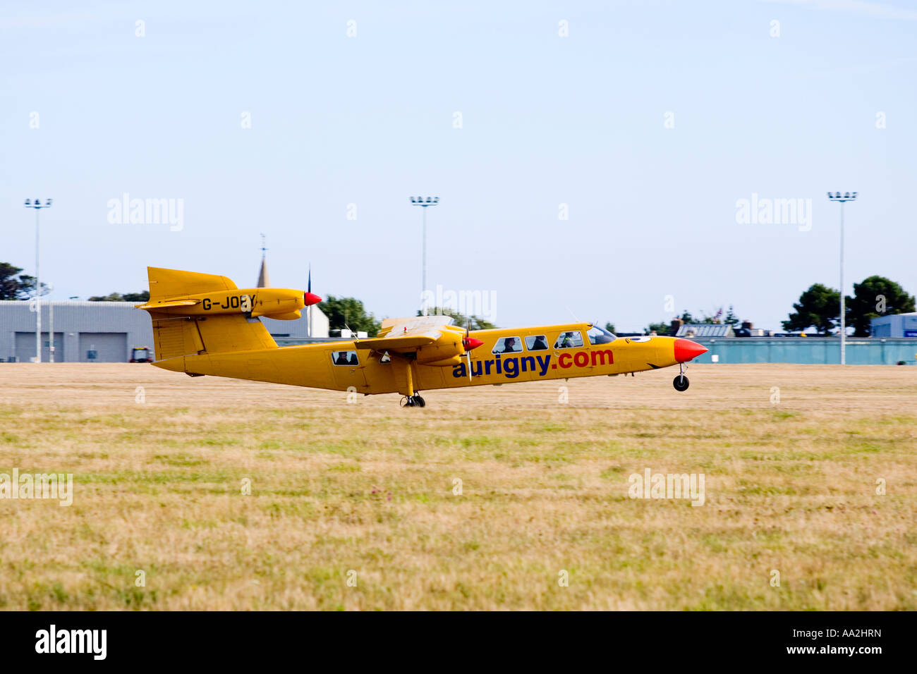 Britten Norman BN 2A Mk 3 aéronefs Trislander G JOEY atterrissage à l'aéroport de Guernesey, Guernesey, Channel Islands Banque D'Images