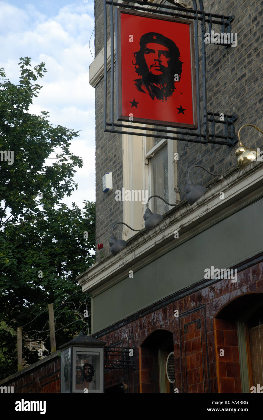 Londres Angleterre El Commander-pub, qui a un thème Che Guevara Islington Banque D'Images