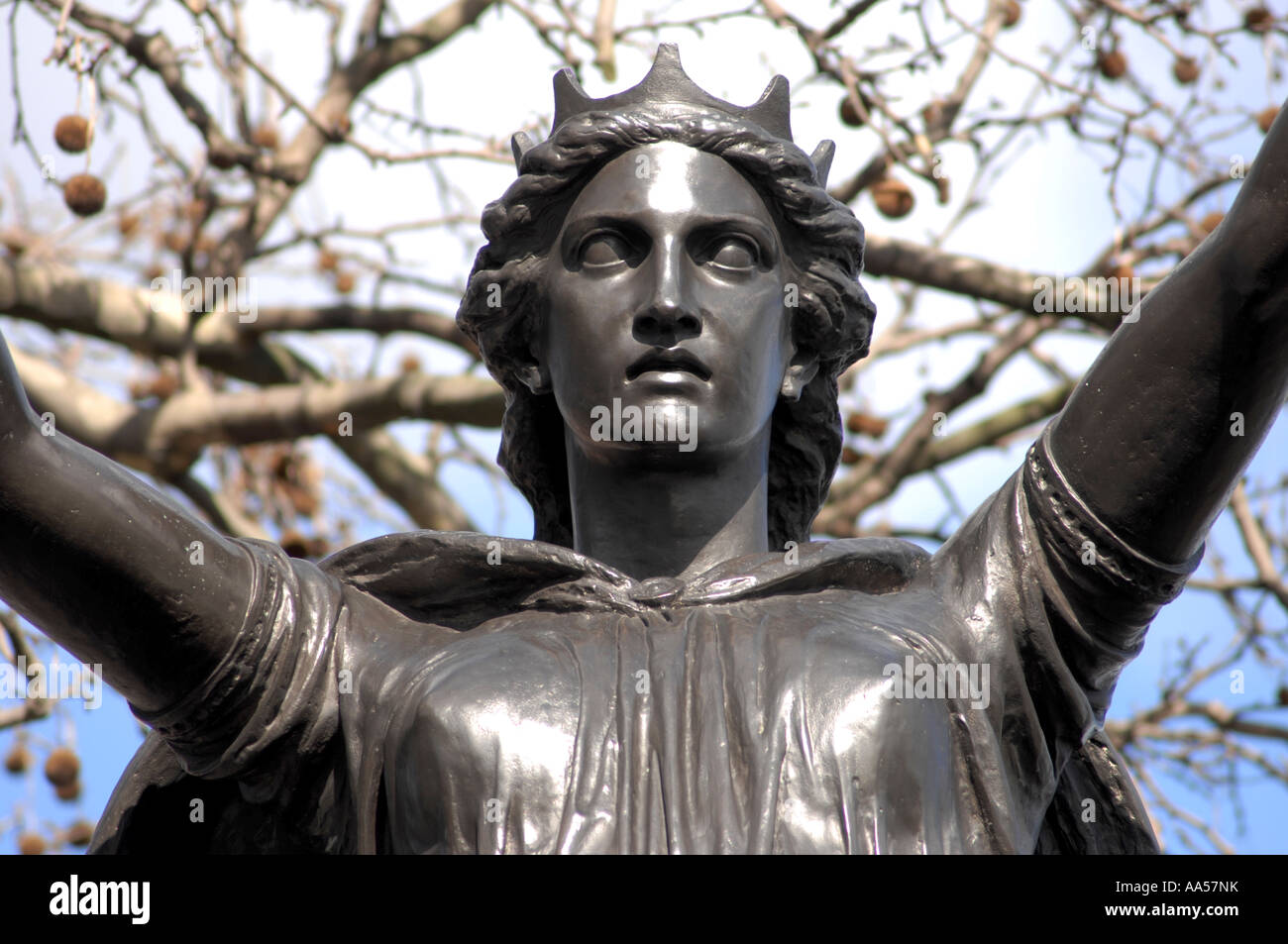 Boadicea et ses filles Statue, Westminster, Londres, Royaume-Uni. Boudicca Reine de la tribu Iceni des Britanniques, s'est rebellée contre le régime romain. Banque D'Images