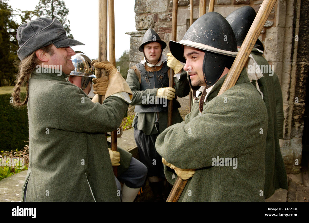 Guerre civile anglaise Société Hogan-vexel rassembler pour un événement à Berkeley Gloucestershire England UK Banque D'Images