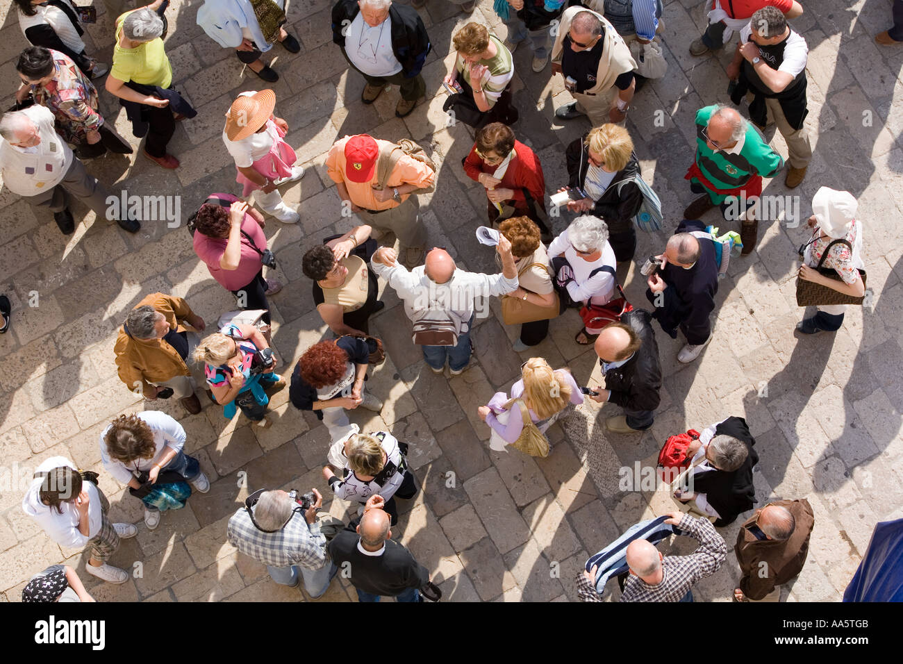 Visite guidée dans les rues de Dubrovnik Croatie Banque D'Images