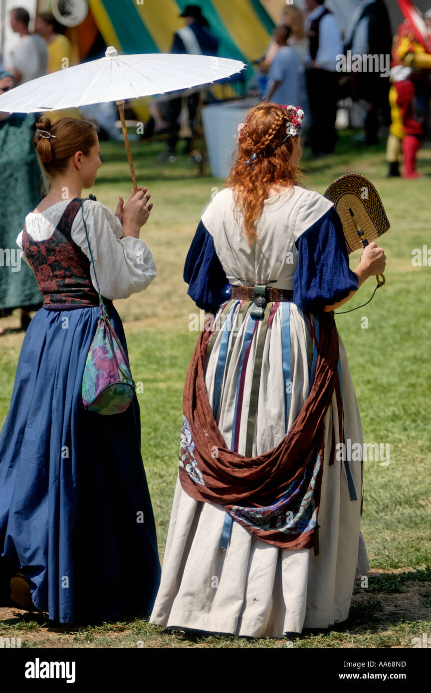 Renaissance women Banque de photographies et d’images à haute