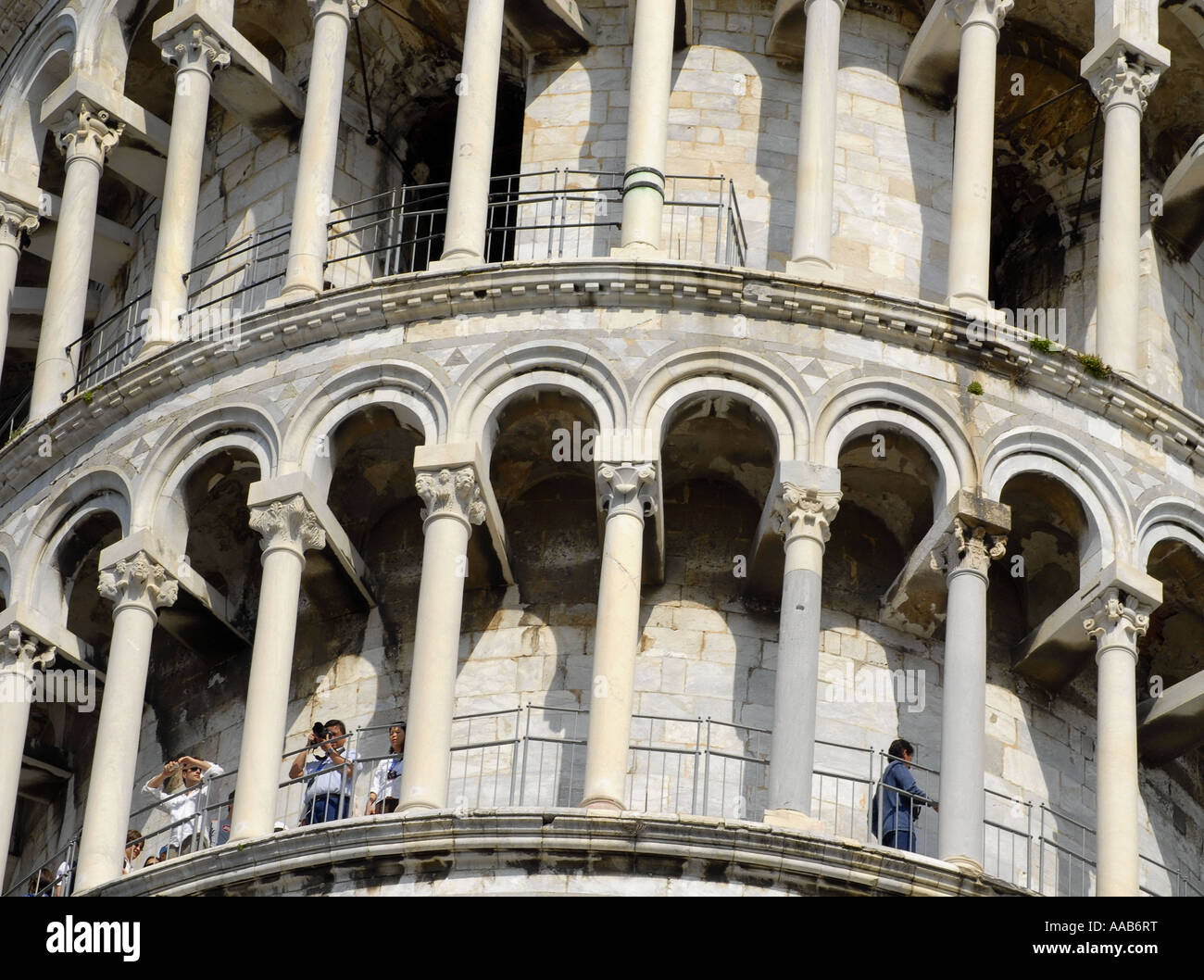 Détail de l'architecture de la Tour de Pise. L'Italie. Avril 2007. Banque D'Images