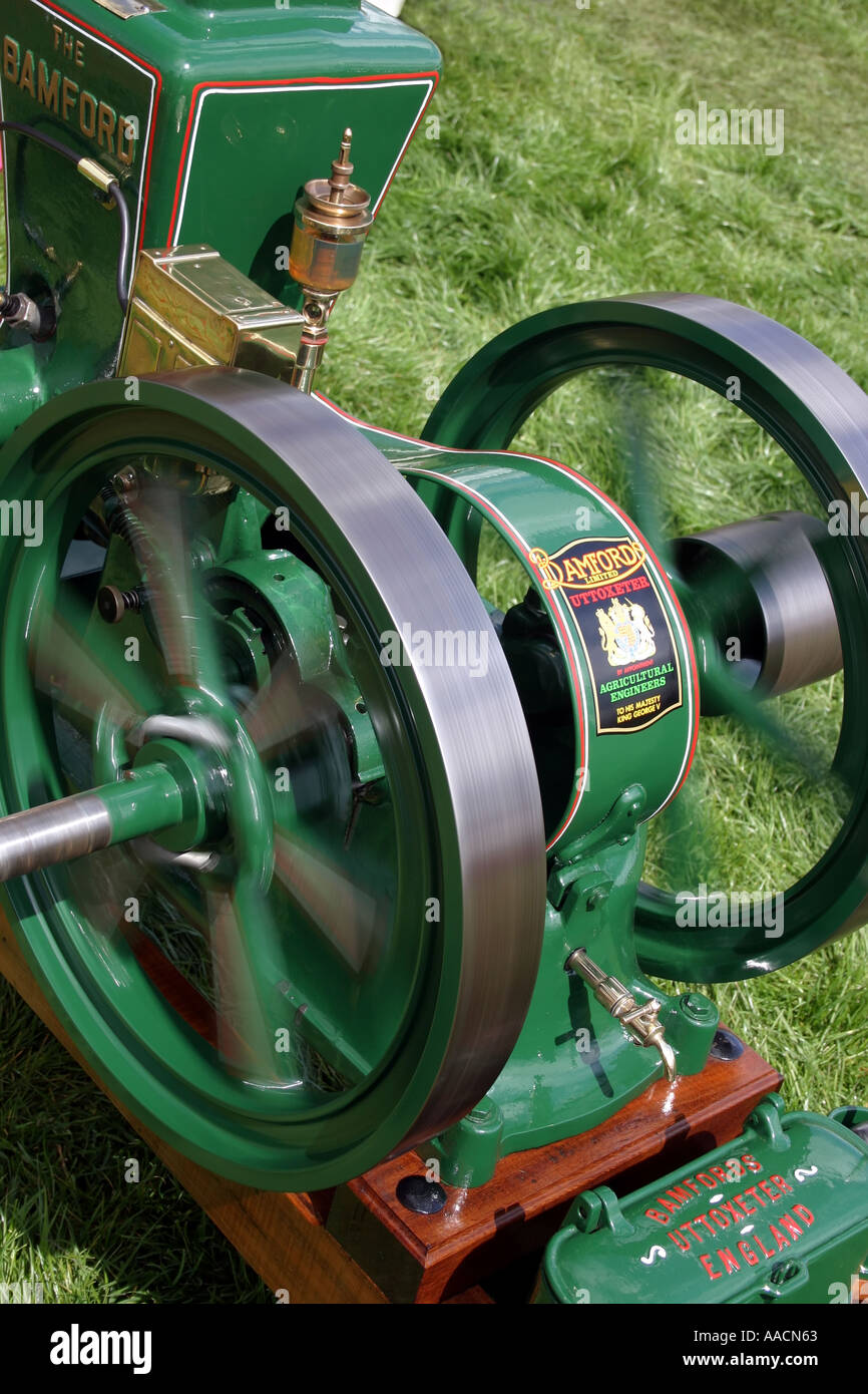 Du moteur à l'arrêt de travail au rallye de traction, d'Antrim, Irlande Banque D'Images