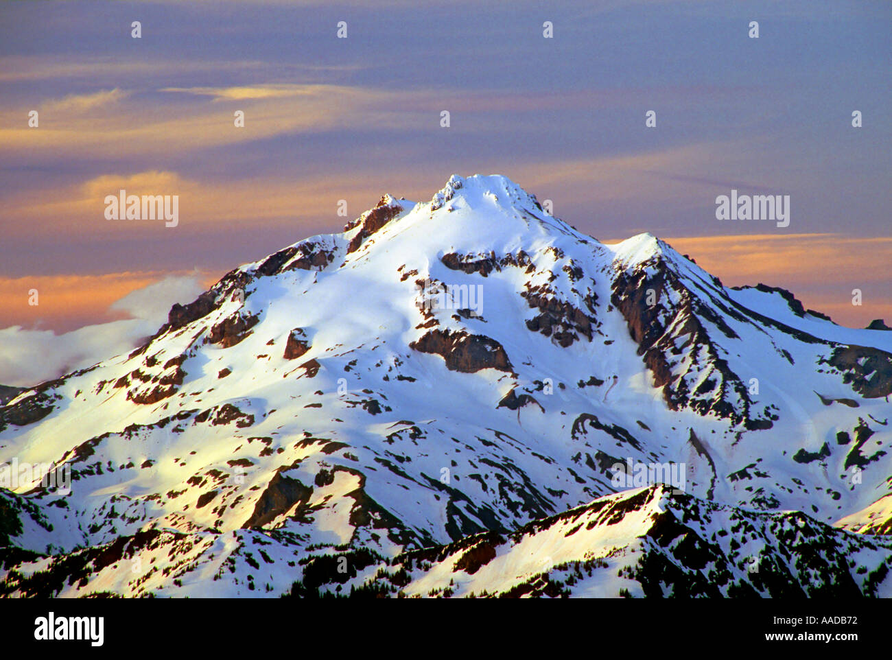 Lumière du soir sur Glacier Peak Banque D'Images