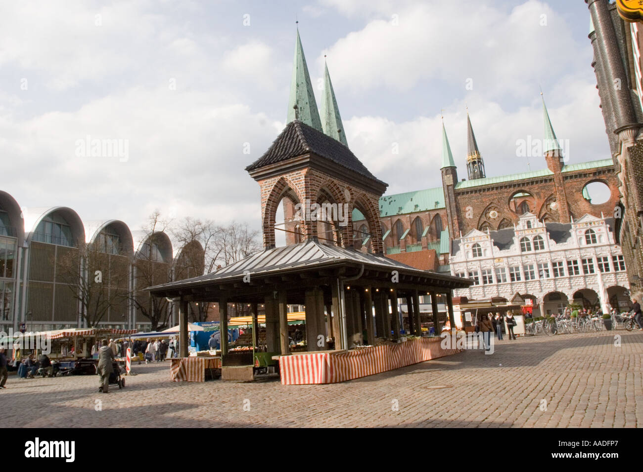 Hôtel de Ville et du marché Allemagne Lubeck Banque D'Images