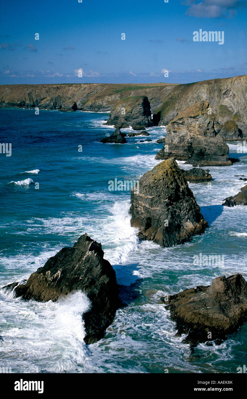 Bedruthan steps Rock formation sur la côte de Cornouailles en Angleterre Banque D'Images