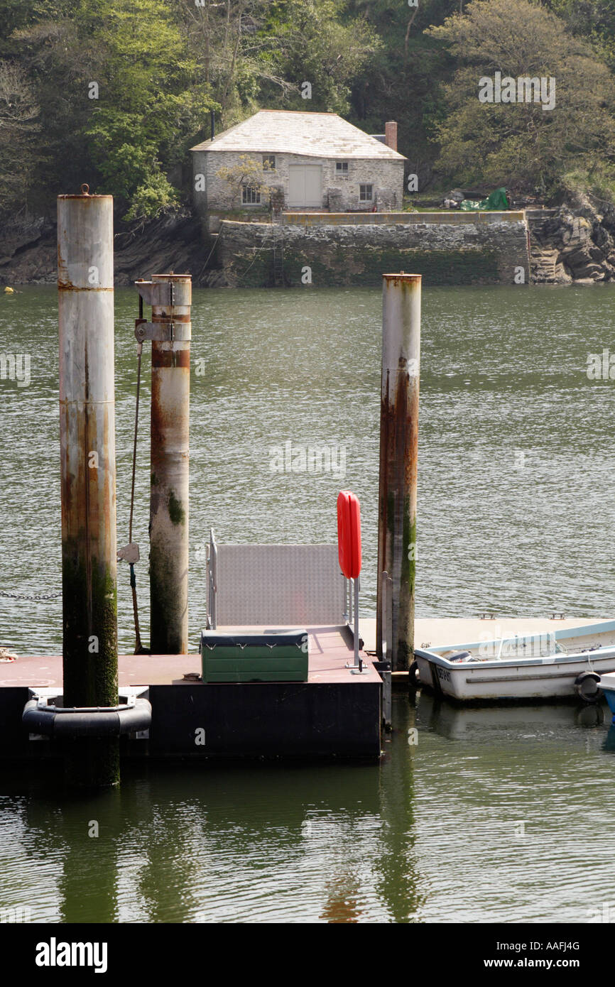 Ponton, Fal, l'estuaire de Fowey, Cornwall, UK. Banque D'Images