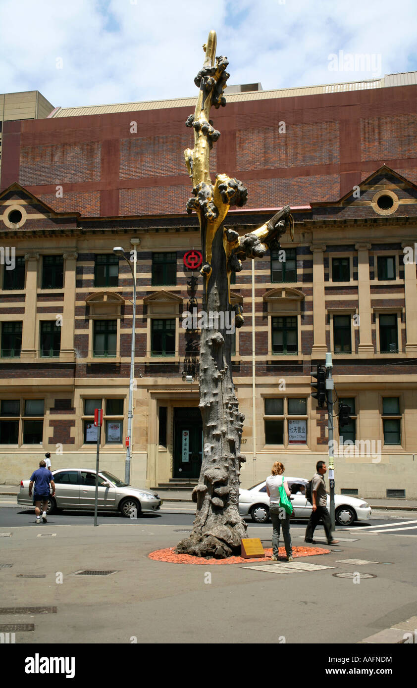 La bouche de l'eau d'or sculpture par Lin Li, Sydney, Australie Banque D'Images